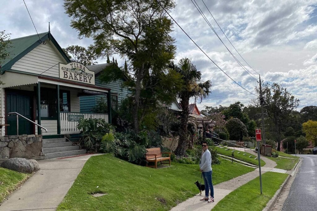 tilba-tilba-nsw - Londoner In Sydney tilba-tilba-nsw