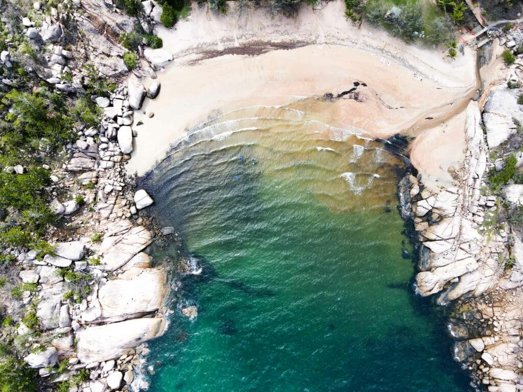 magnetic-island-alma-bay-2 - Londoner In Sydney magnetic-island-alma-bay-2