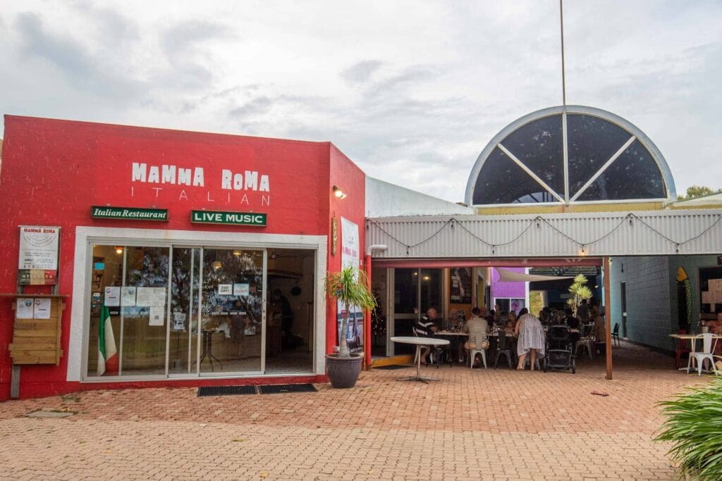 magnetic-island-mama-roma-restaurant - Londoner In Sydney magnetic-island-mama-roma-restaurant