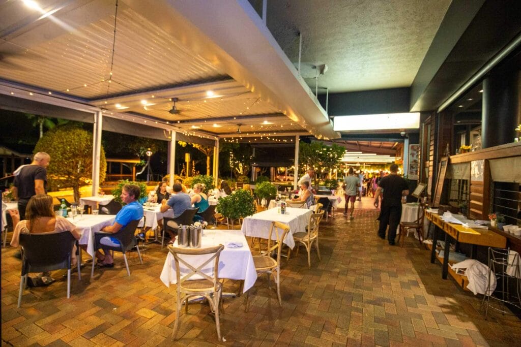 la-tabella-airlie-beach - Londoner In Sydney la-tabella-airlie-beach