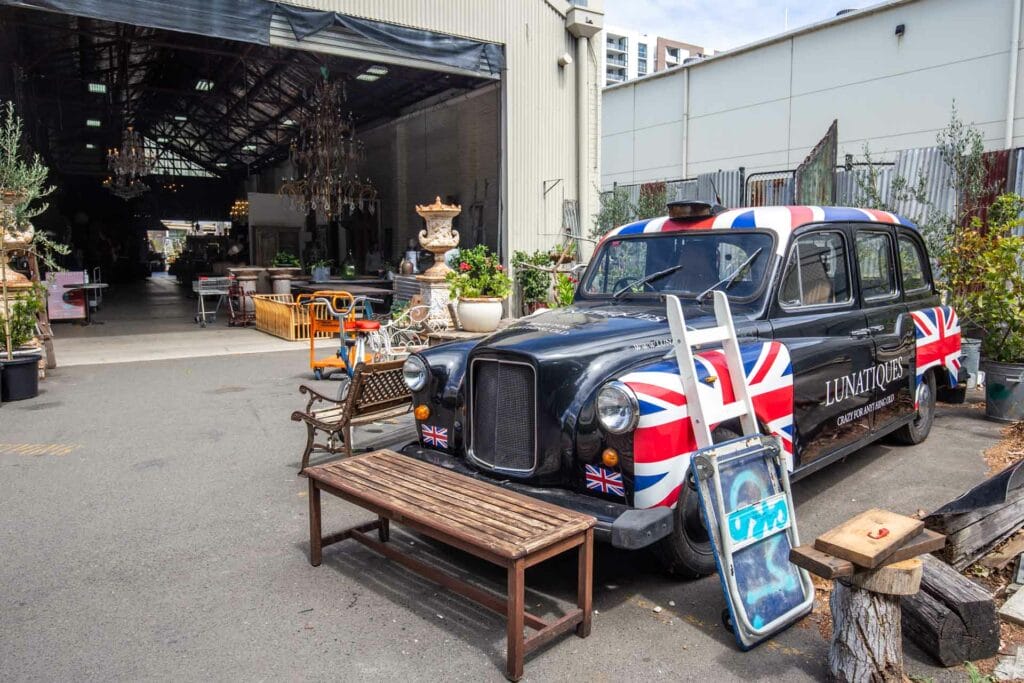 lunatiques-things-to-do-in-newtown - Londoner In Sydney things-to-do-in-newtown