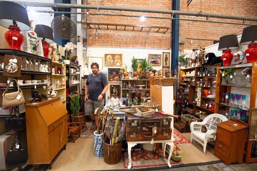 antique-shops-in-sydney-mitchell-road-antqiues - Londoner In Sydney antique-shops-in-sydney-mitchell-road-antqiues