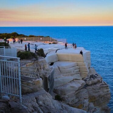 wedding-cake-rock-royal-national-park-sydney