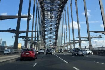driving-in-sydney-traffic-tips