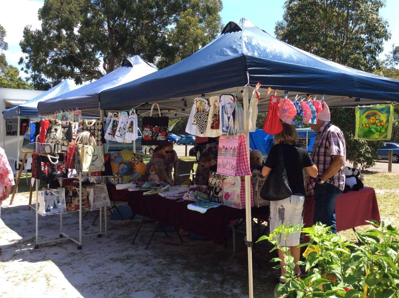 This image has an empty alt attribute; its file name is tomaree-markets-port-stephens.jpg