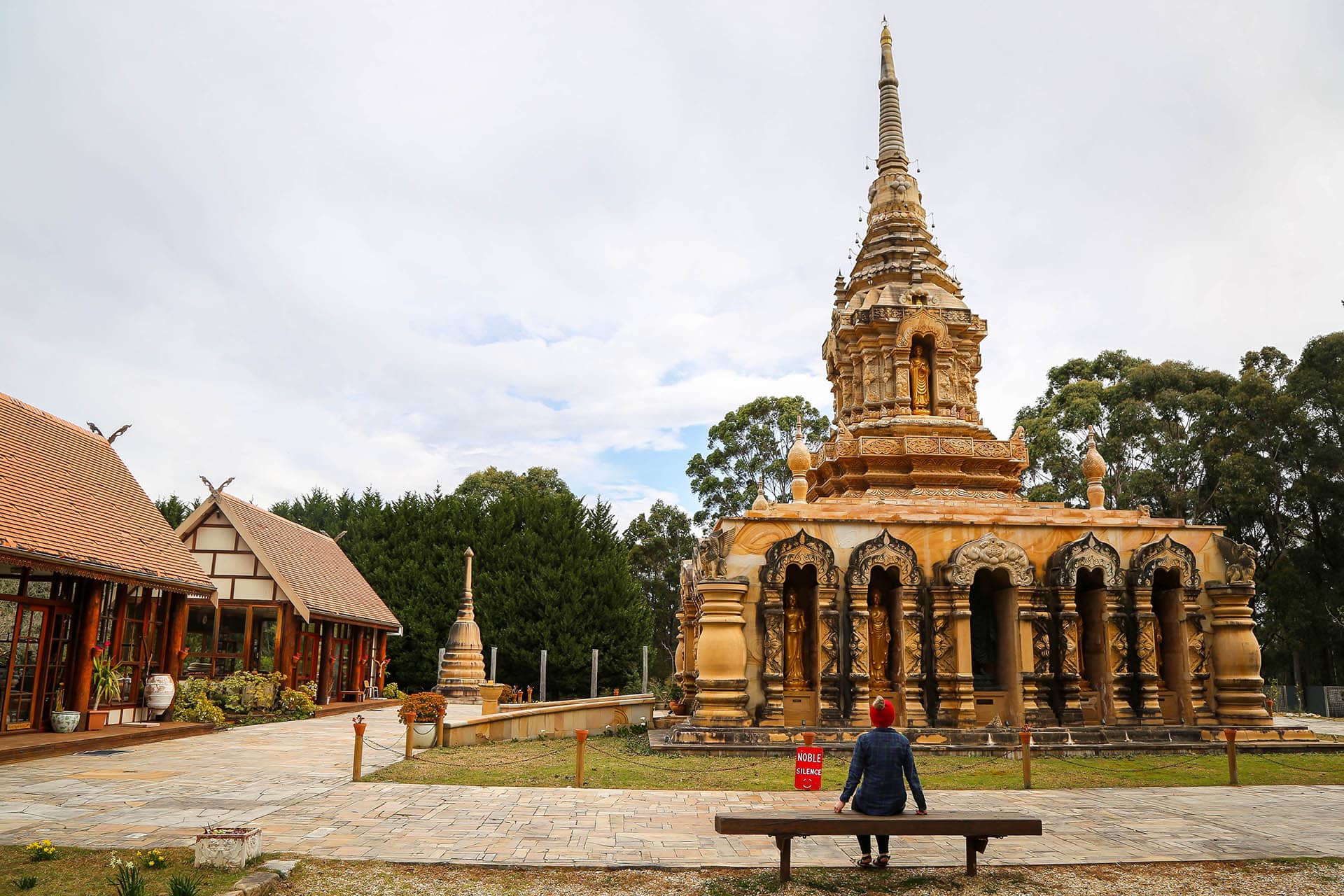 MEDITATION-RETREAT-IN-SYDNEY-SUNNATARAM-FOREST-MONASTERY