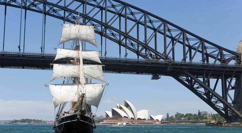 sydney-tall-ships-sydney-tourist-attractions