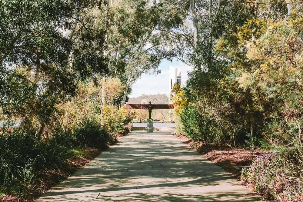 angel-of-the-north-canberra