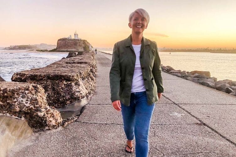 the-breakwall-newcastle-nsw