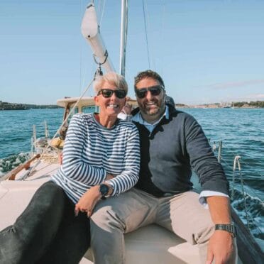 whale-watching-sydney-tour-sydney-eco-whale-watching