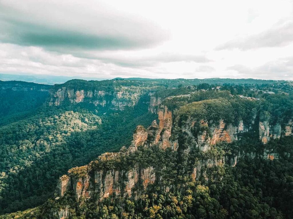 blue-mountains-three-sisters-drone