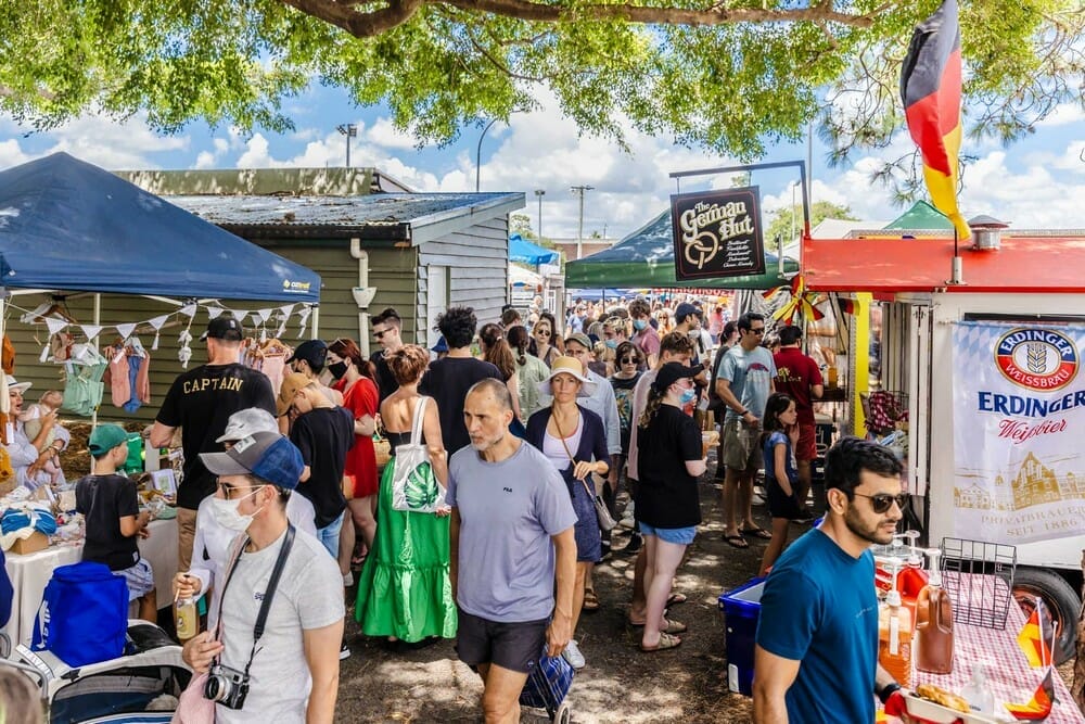 west-end-markets-free-things-to-do-in-brisbane - Londoner In Sydney west-end-markets-brisbane