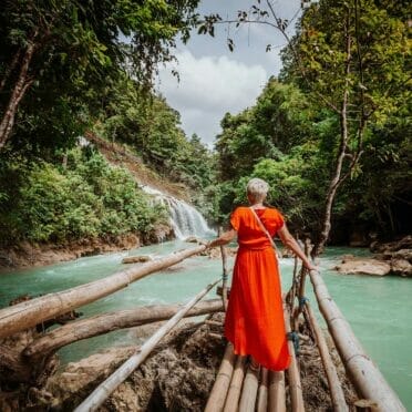 lapopu-waterfall-sumba-island