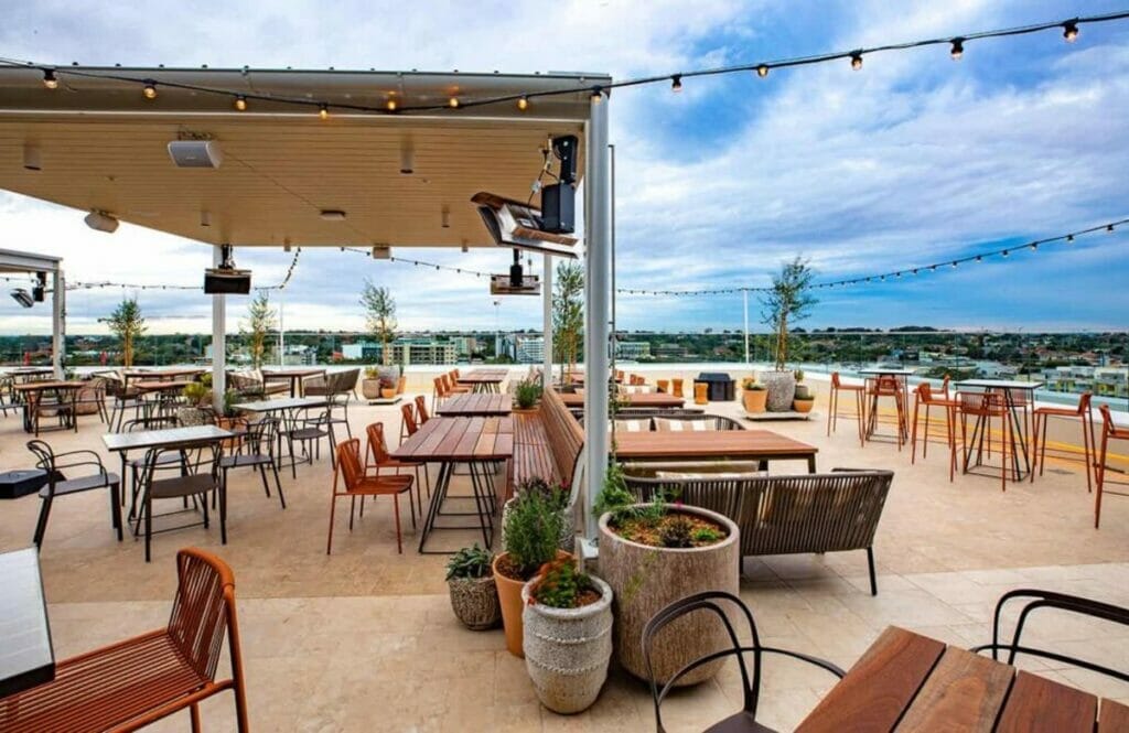 lady-banks-rooftop-bar-in-sydney