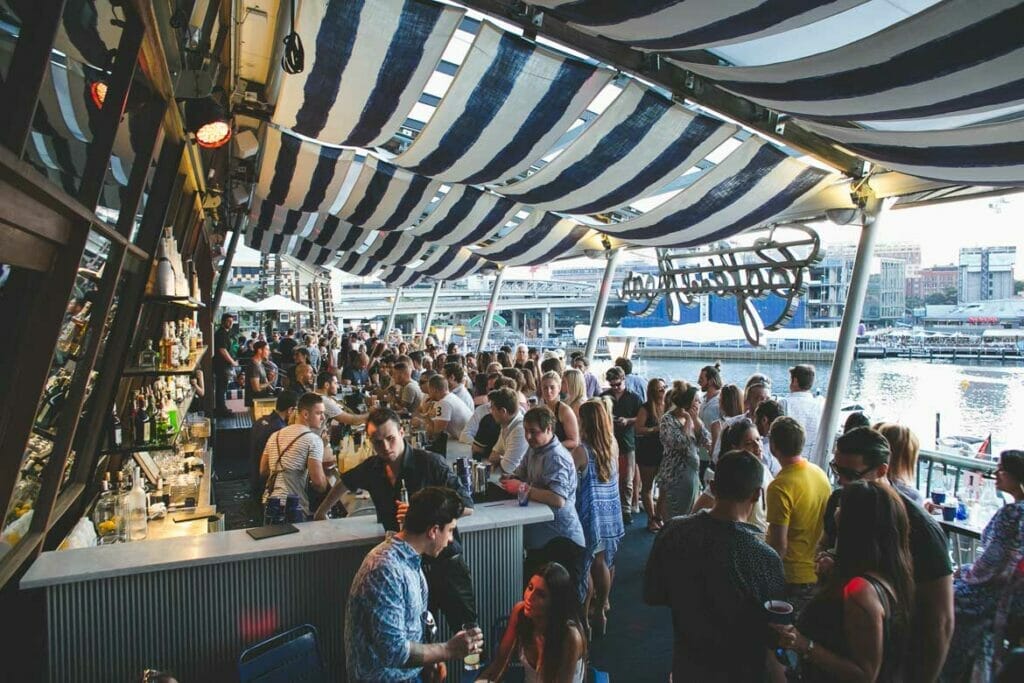 cafe-del-mar-best-rooftop-bars-in-sydney