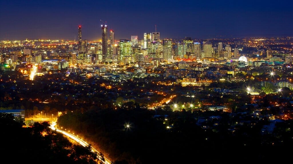 Mount-Coot-Tha-view-point-brisbane - Londoner In Sydney Mount-Coot-Tha-view-point-brisbane