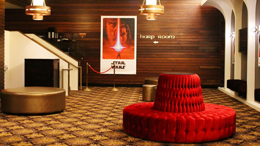 elizabeth-picture-theatre-brisbane