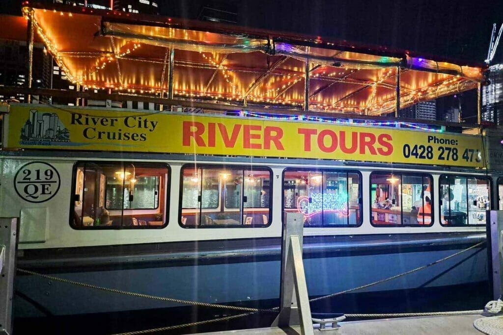 river-cruise-in-brisbane - Londoner In Sydney river-cruise-in-brisbane