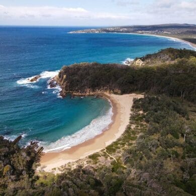 moon-bay-mimosa-rocks-national-park-nsw