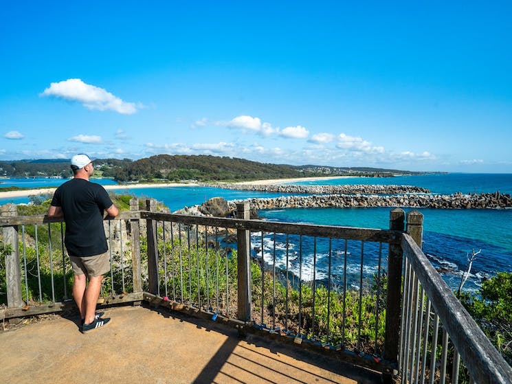 Bar-Rock-Lookout-narooma