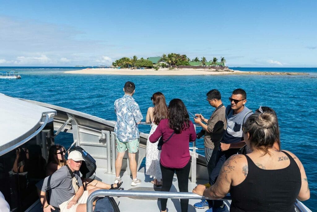 island-hopping-yasawa-islands-fiji - Londoner In Sydney island-hopping-yasawa-islands-fiji