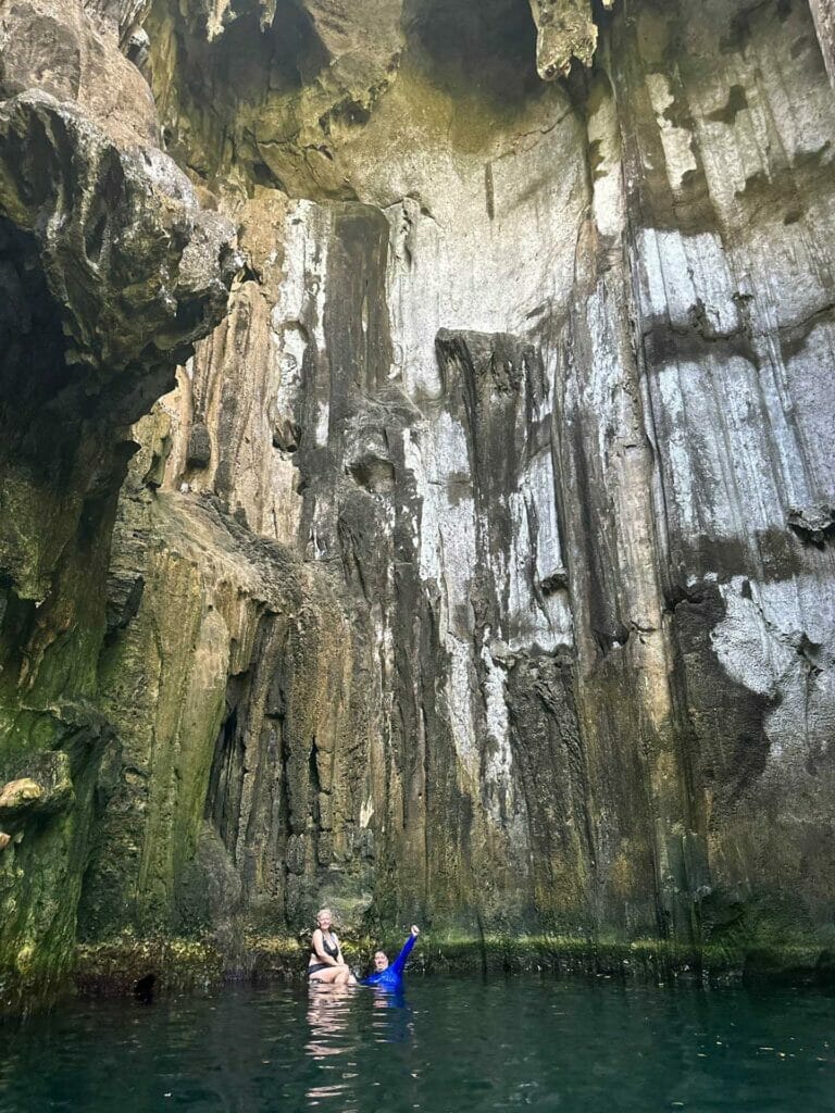 sawa-i-lau-caves-fiji-blue-lagoon-cave-fiji - Londoner In Sydney sawa-i-lau-caves-fiji-blue-lagoon-cave-fiji
