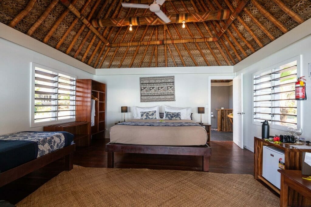 deluxe-beach-front-villa-blue-lagoon-beach-resort-fiji - Londoner In Sydney deluxe-beach-front-villa-blue-lagoon-beach-resort-fiji