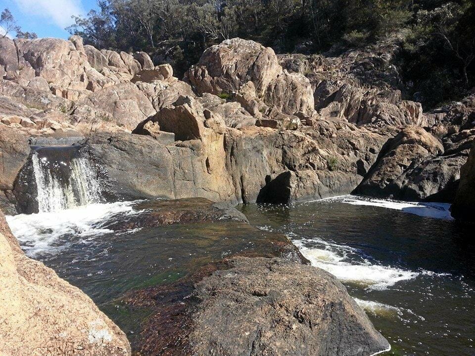 Boonoo-Boonoo-Falls-stanthorpe