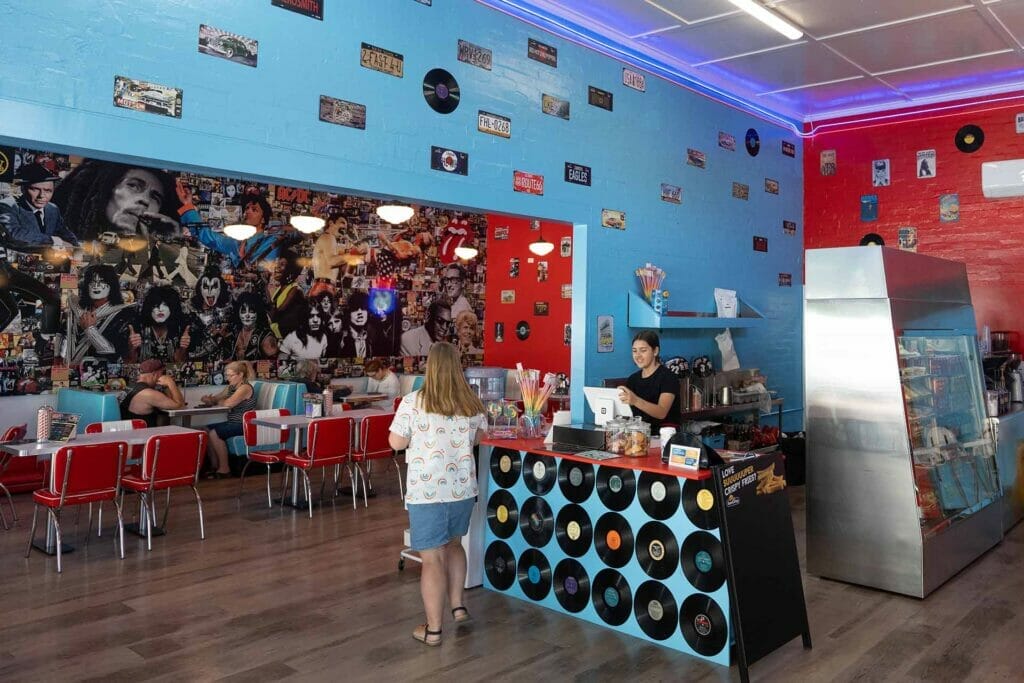 goove-and-grill-diner-stanthorpe