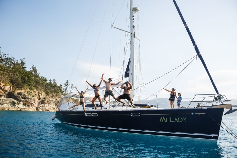 private-yacht-whitsundays-day-trip - Londoner In Sydney private-yacht-whitsundays-day-trip