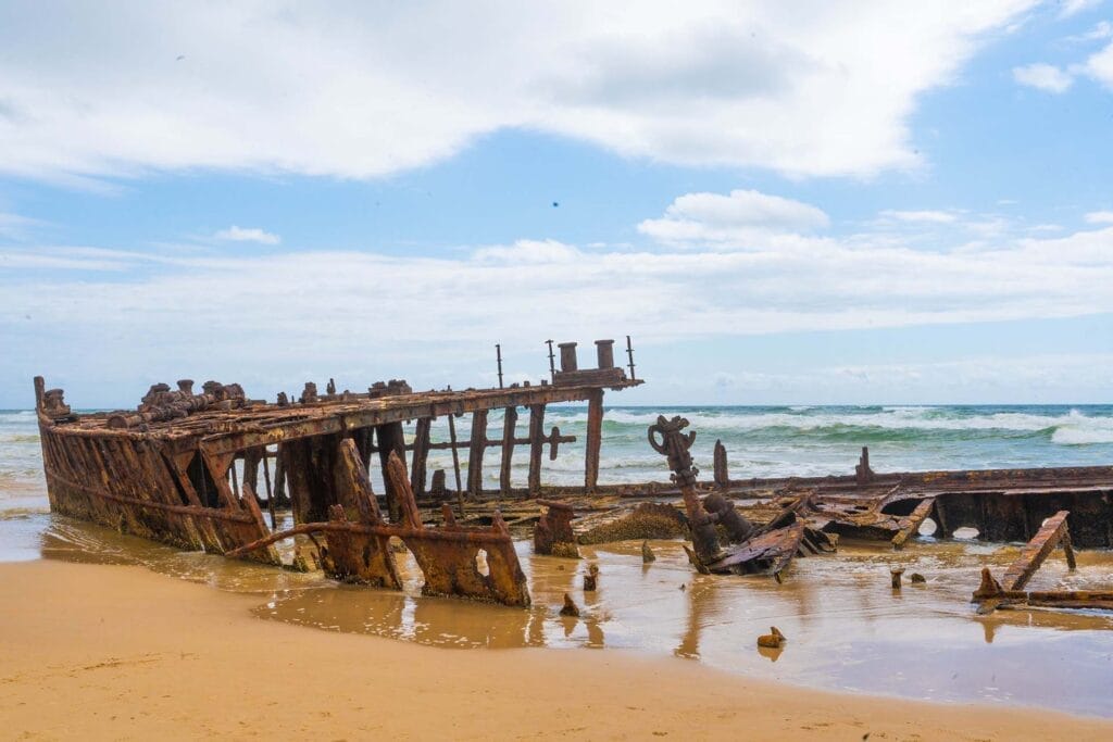 maheno-shipwreck-fraser-island