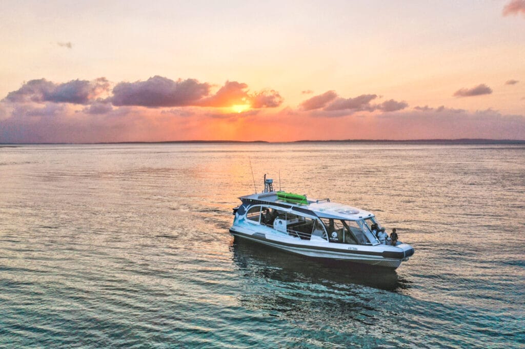 sea-explorer-sunset-cruise-things-to-do-in-fraser-island