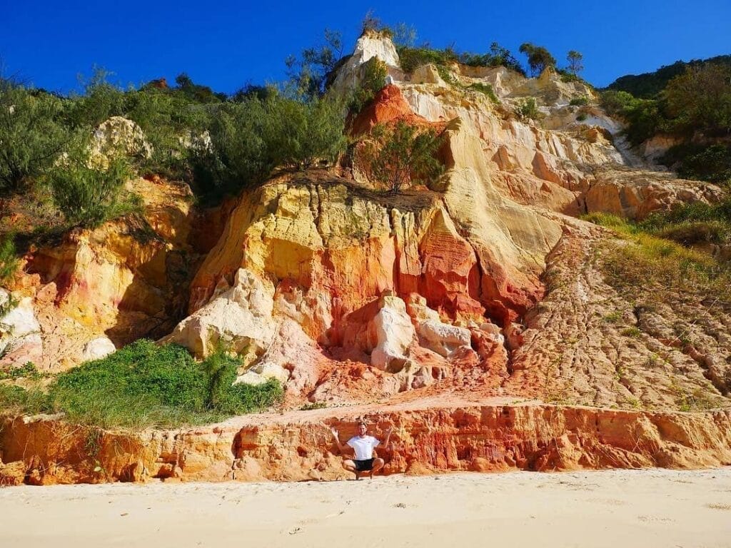 red-canyon-things-to-do-in-fraser-island