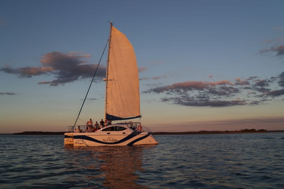 sunset-champagne-tour-fraser-island - Londoner In Sydney sunset-champagne-tour-fraser-island