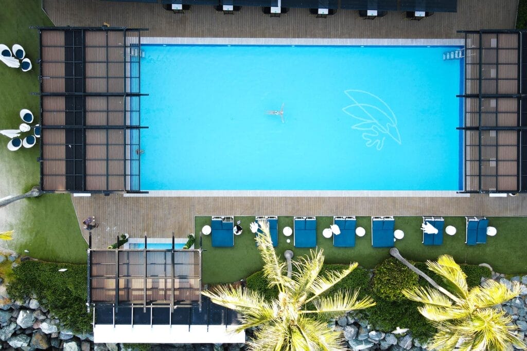 coral-sea-resort-airlie-beach