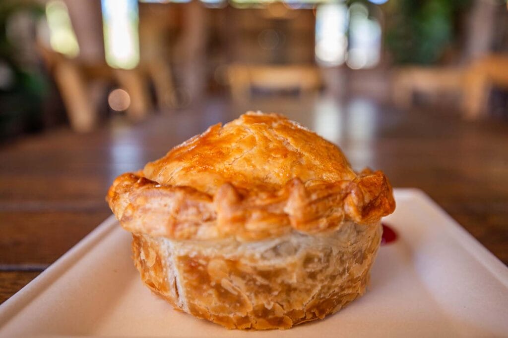 bullara-station-stay-exmouth-meat-pie - Londoner In Sydney bullara-station-stay-exmouth-meat-pie