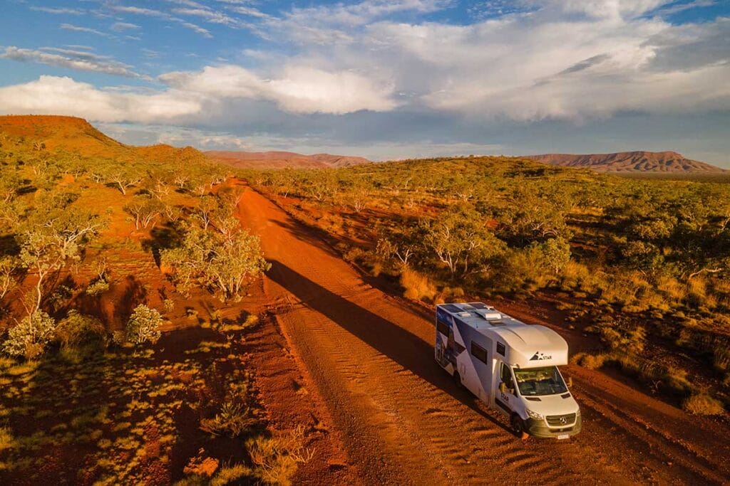 hamersley-gorge-drone-star-rv - Londoner In Sydney hamersley-gorge-drone-star-rv