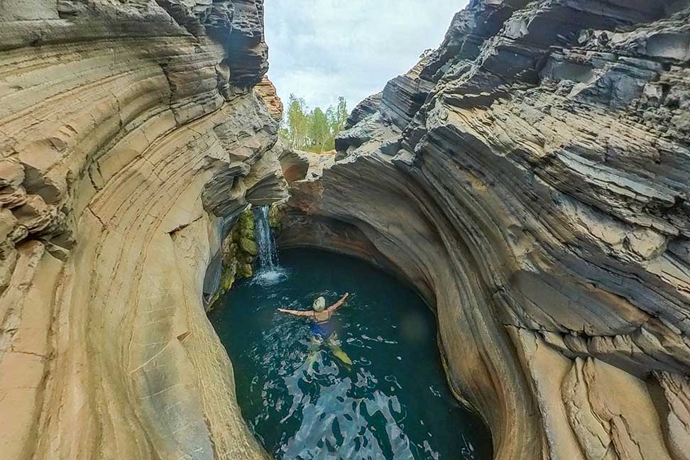 hamerlsey-gorge-karijini-national-park-spa-pool.jpg - Londoner In Sydney hamerlsey-gorge-karijini-national-park-spa-pool.jpg