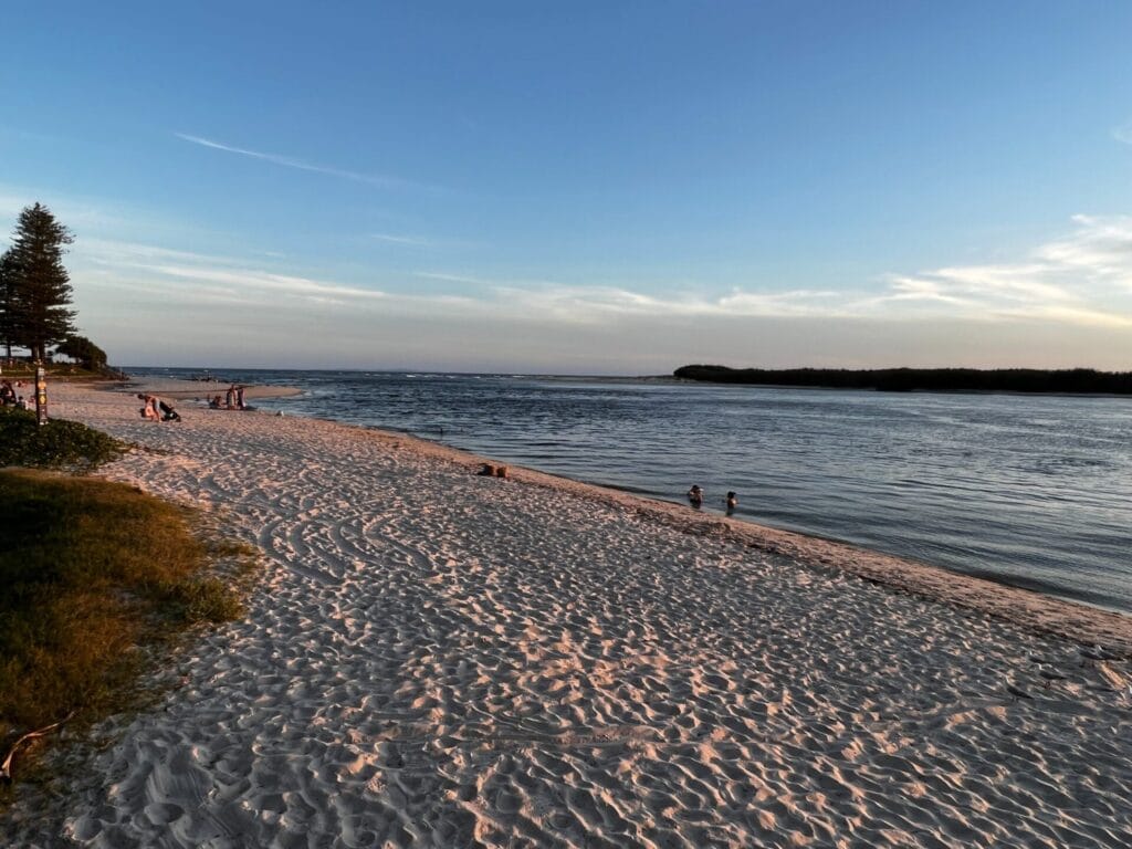 caloundra-best-day-trips-from-brisbane-under-1mb