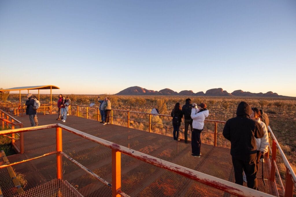 Kata-Tjuta-Sunrise-uluru