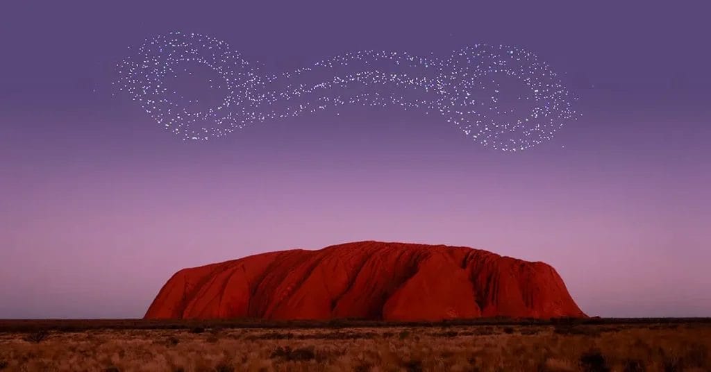 wintjiri-wiru-drone-show-uluru