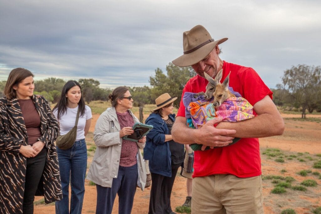 kangaroo-sanctuary-alice-springs