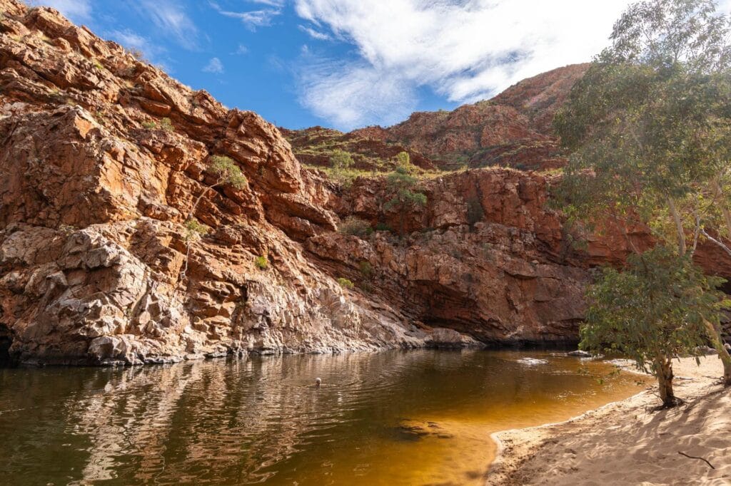 ormiston-gorge-west-macdonnell-ranges - Londoner In Sydney ormiston-gorge-west-macdonnell-ranges