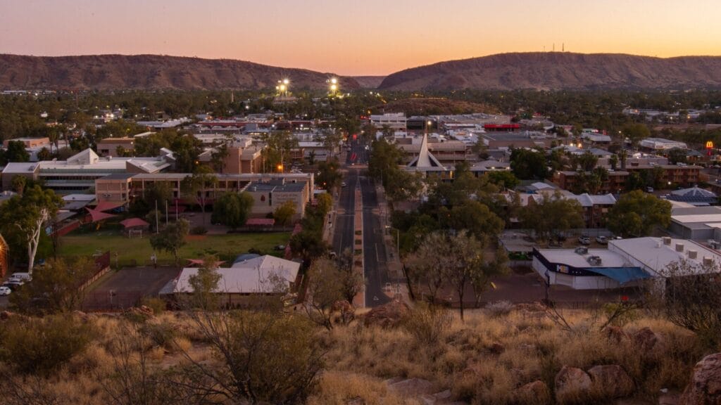 anzac-hill-things-to-do-in-alice-springs - Londoner In Sydney anzac-hill-things-to-do-in-alice-springs